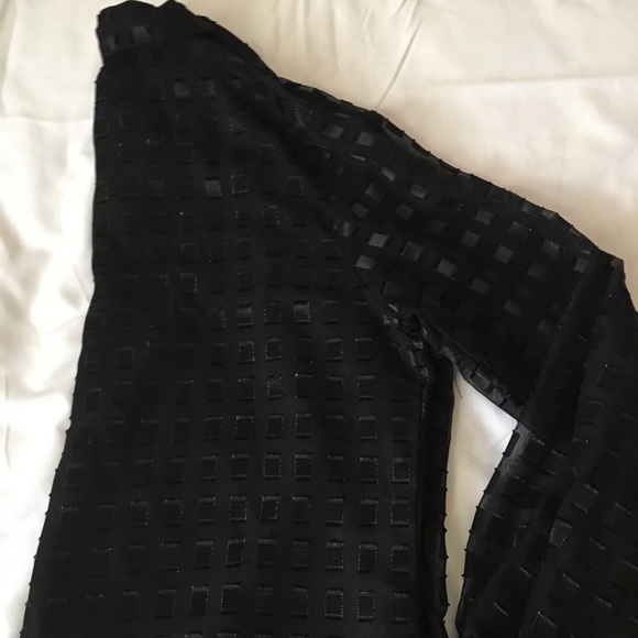 Natations Clothing Co Women’s 2 Piece  Blouse,  L - Picture 6 of 8